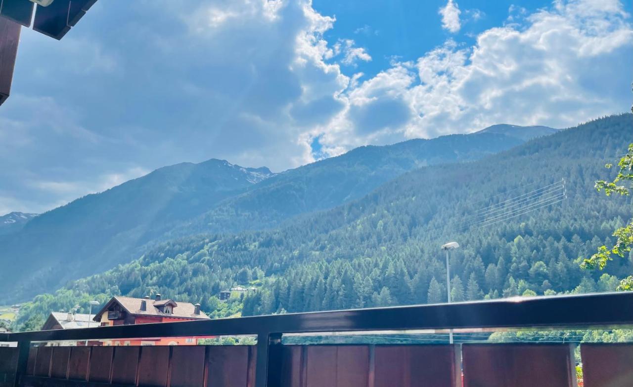 Elga Residence - Relax In Alta Valtellina - Bormio Valdisotto Kültér fotó